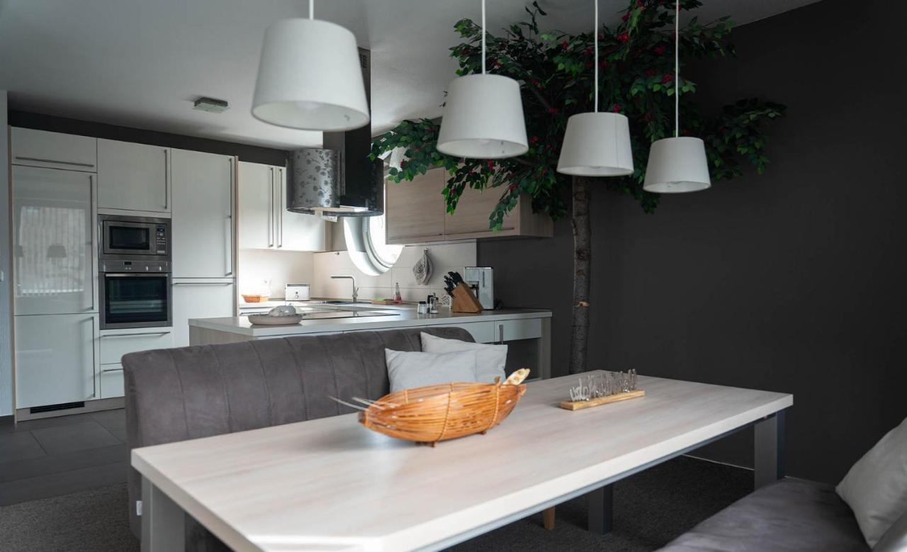 Monopol Apartments แวร์นิกโกโรเดอ ภายนอก รูปภาพ