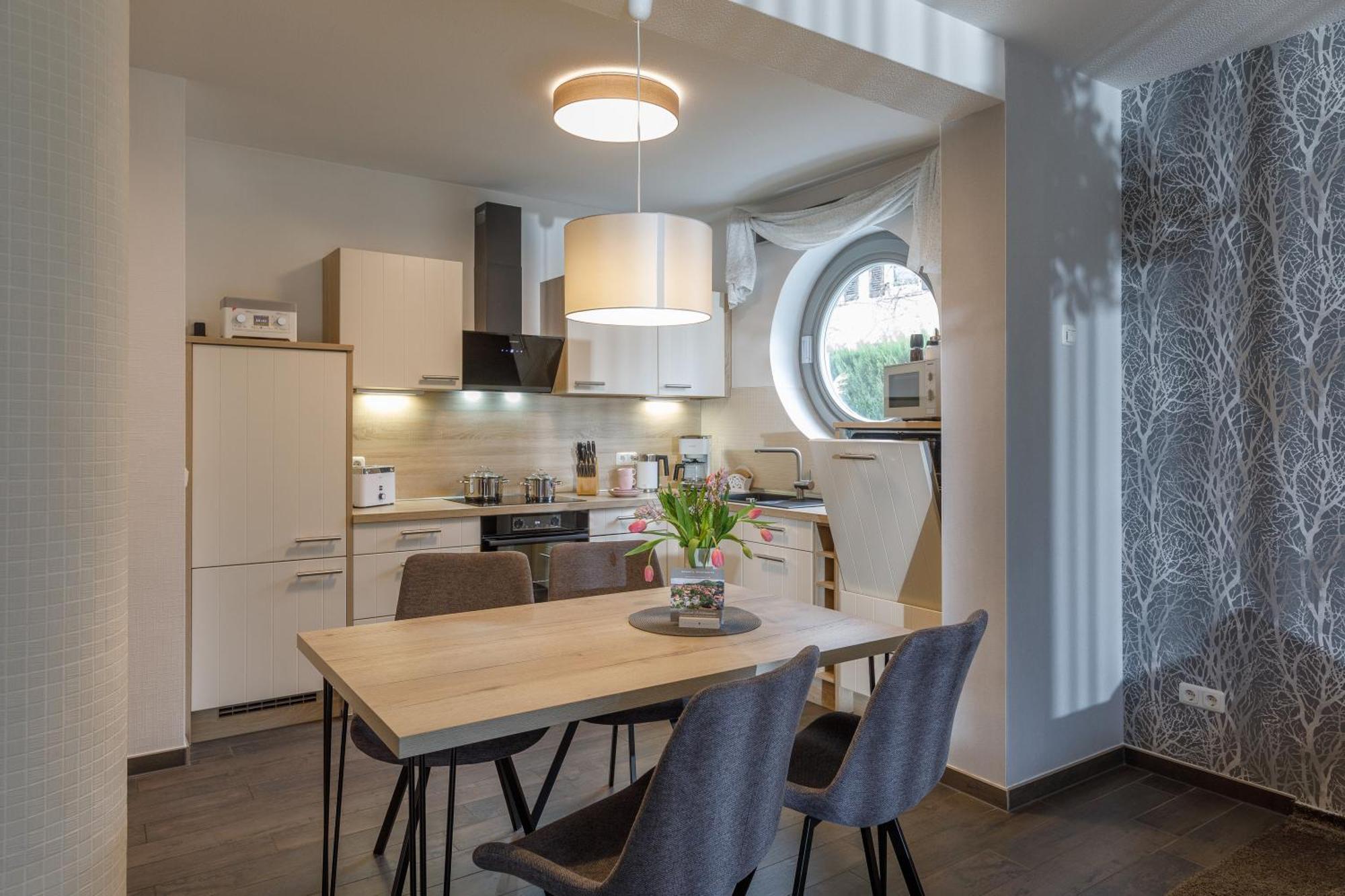 Monopol Apartments แวร์นิกโกโรเดอ ภายนอก รูปภาพ